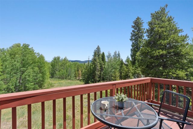 1512 Point Drive B photo 16