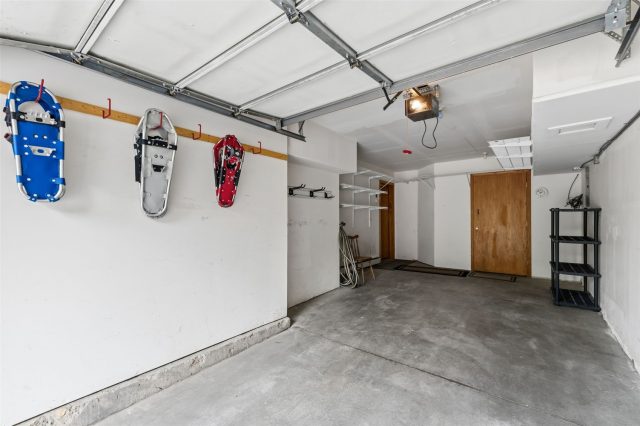 1512 Point Drive B photo 29