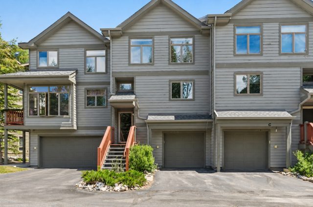 1512 Point Drive B photo 32