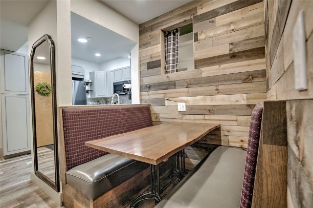645 S Park Avenue 3302 photo 4