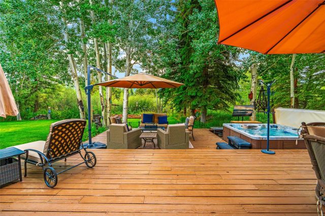 56 Riverside Drive photo 46