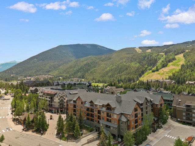 100 Dercum Square 8421 photo 34