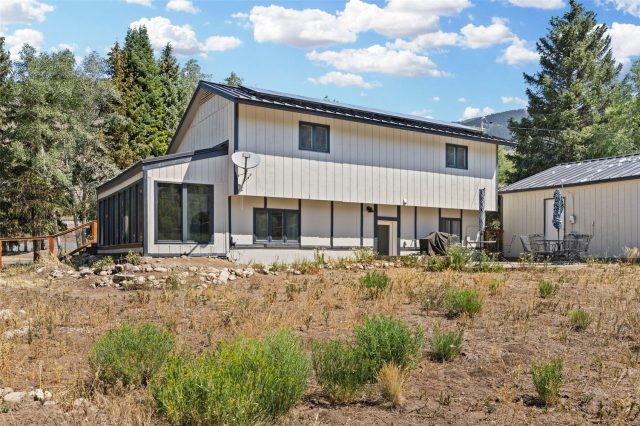 1054 Straight Creek Drive photo 35