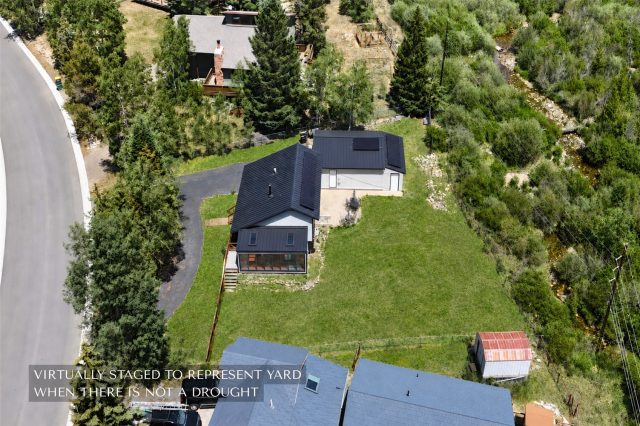 1054 Straight Creek Drive photo 3
