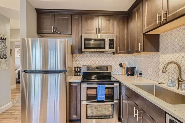 216 Pitkin Street 6 photo 17