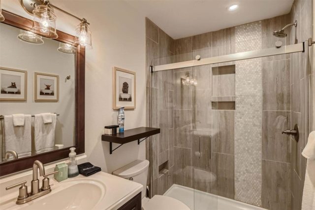 216 Pitkin Street 6 photo 23