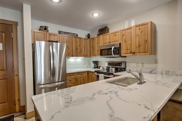 135 Dercum Drive 8638 photo 4