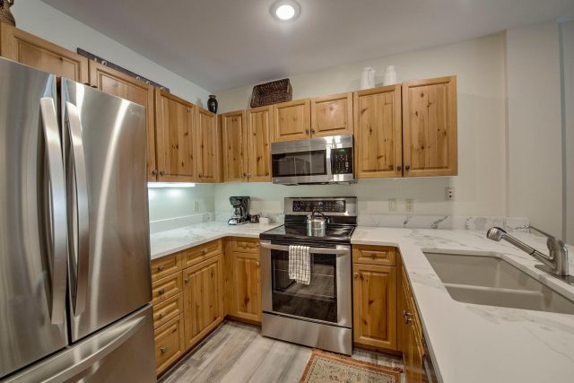 135 Dercum Drive 8638 photo 8