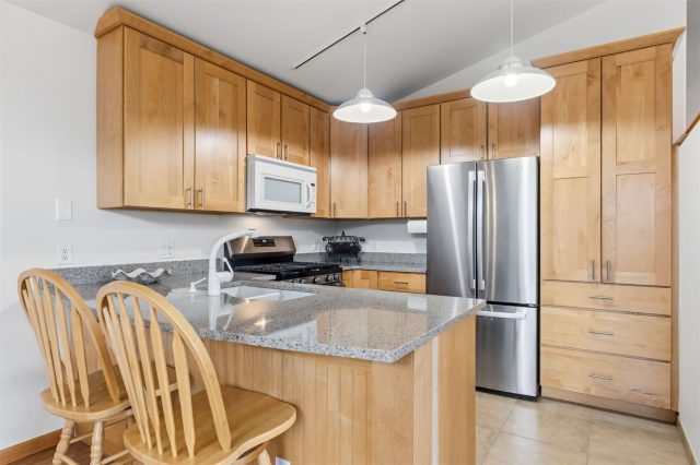 380 Riley Road photo 14