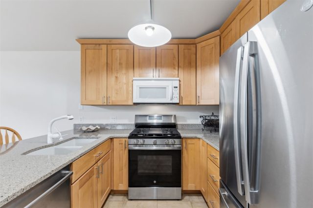 380 Riley Road photo 15
