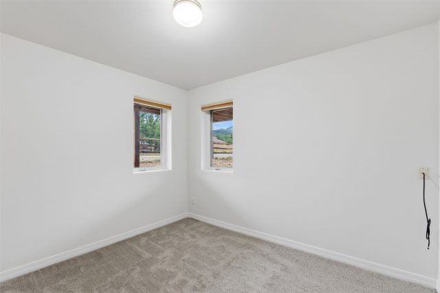 380 Riley Road photo 22