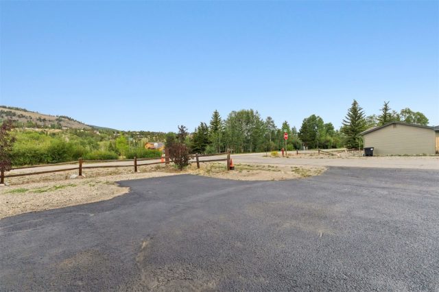 380 Riley Road photo 29