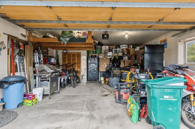 380 Riley Road photo 30