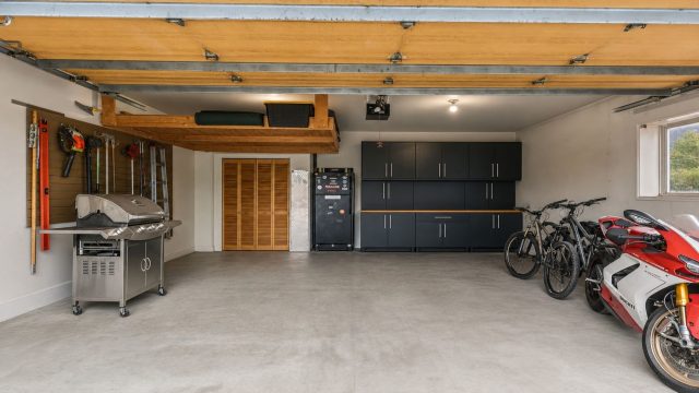 380 Riley Road photo 31