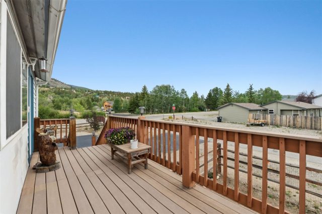 380 Riley Road photo 7