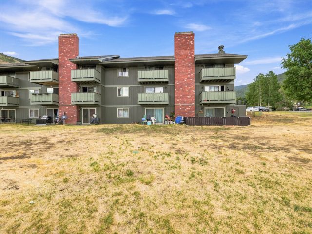 833 Straight Creek Drive 202 photo 29