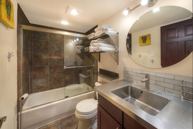 600 S Park Avenue 201 photo 11
