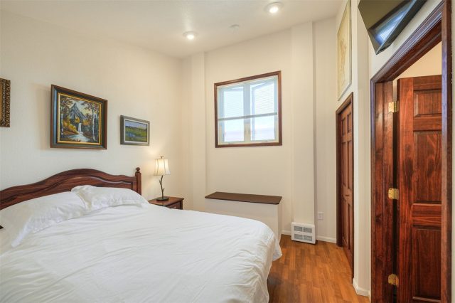 600 S Park Avenue 201 photo 17