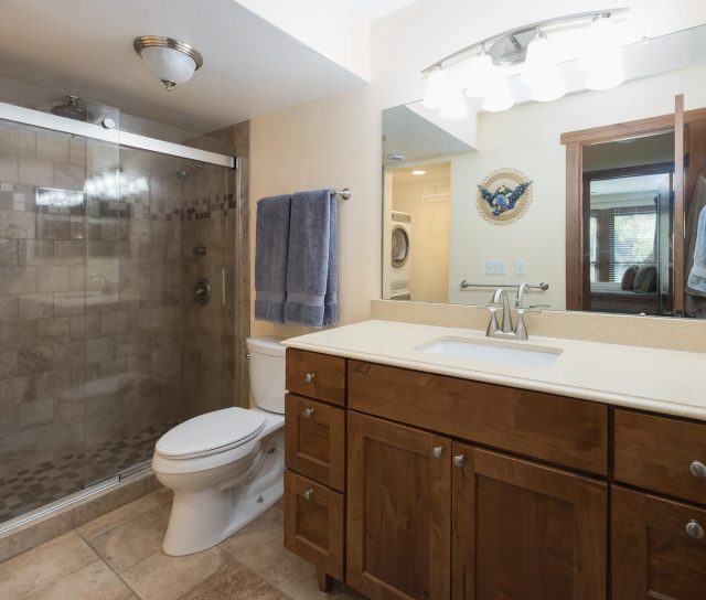 176 E La Bonte Street A-204 photo 14