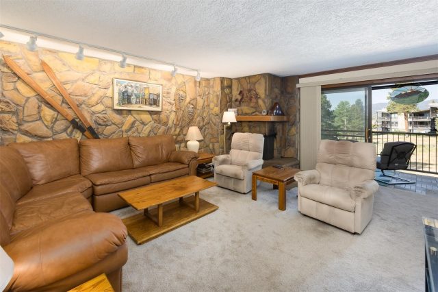 176 E La Bonte Street A-204 photo 4