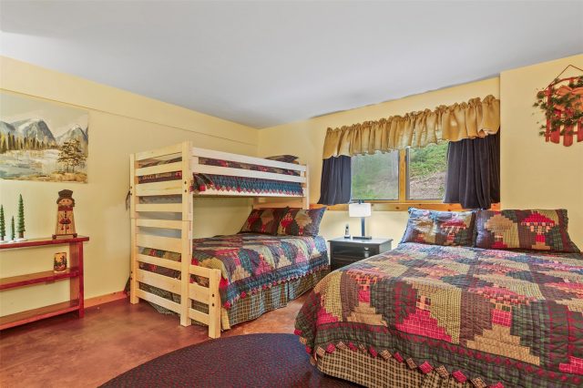 36 Hamilton Lane photo 35