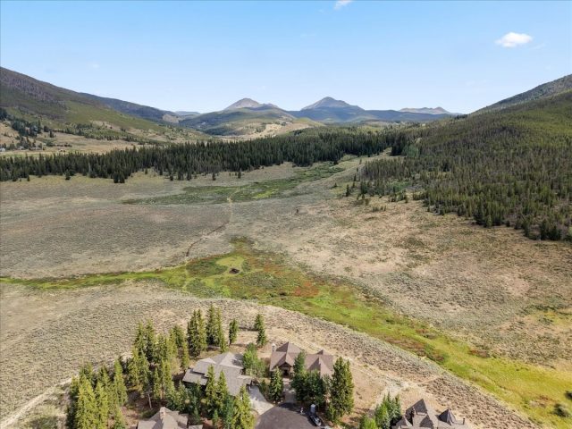 1116 Penstemon Road photo 2