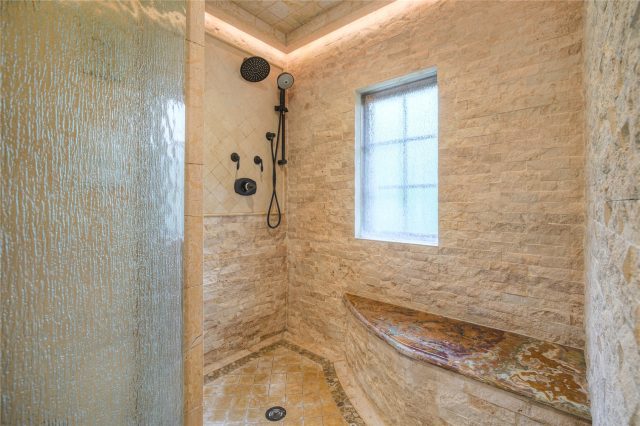 327 Peerless Drive photo 37