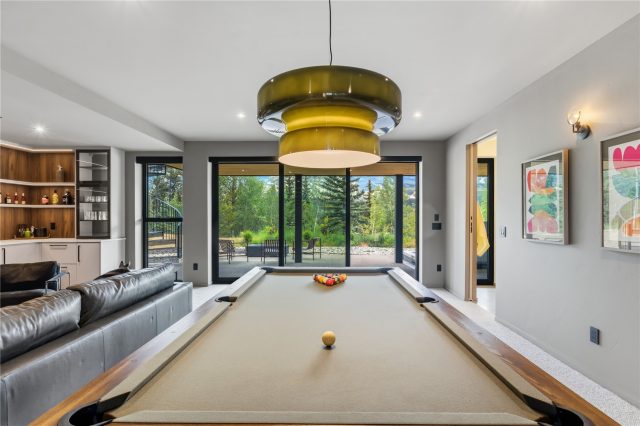 212 Wellington Road photo 35