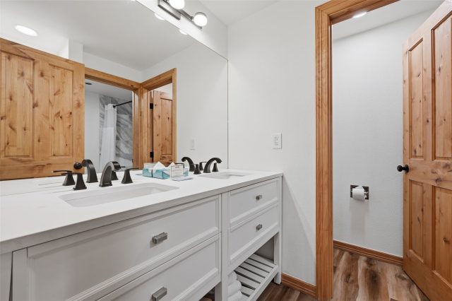 535 S Park Avenue 224 photo 13