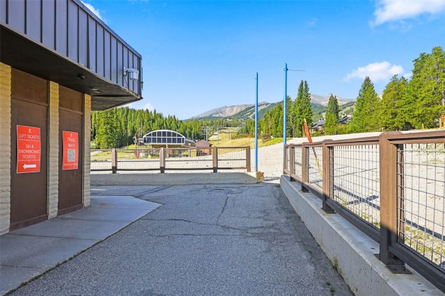 Condo in Liftside Condo, Breckenridge, CO — photo 6 (MLS S1070476)