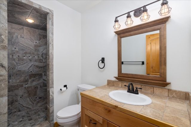121 Shekel Lane photo 24
