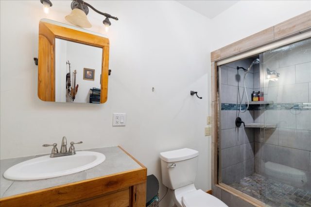 121 Shekel Lane photo 31