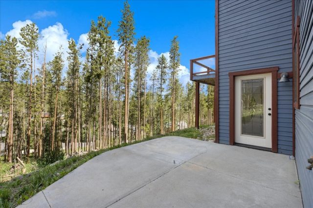 121 Shekel Lane photo 35