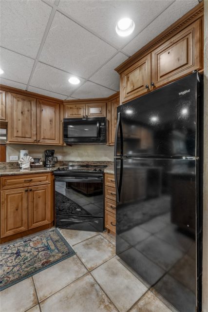 611 Village Road 23180 photo 12