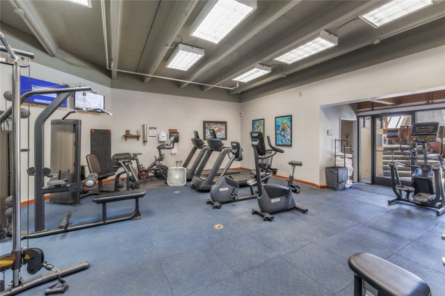 611 Village Road 23180 photo 32