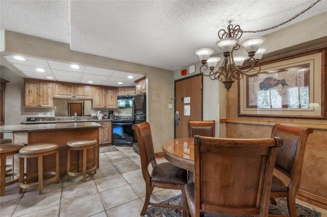 611 Village Road 23180 photo 7
