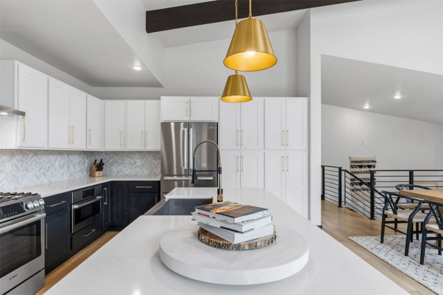58 W Baron Way photo 19