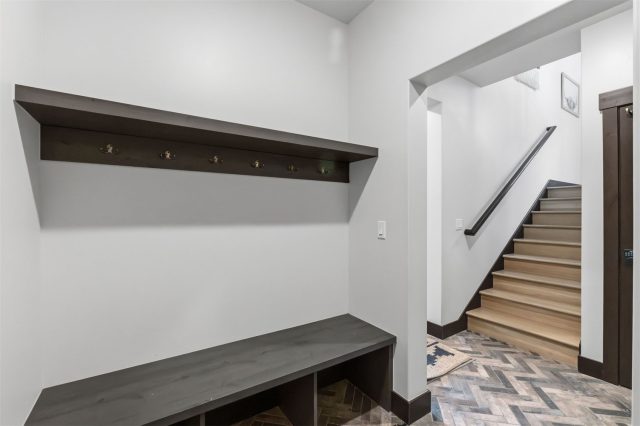 58 W Baron Way photo 26