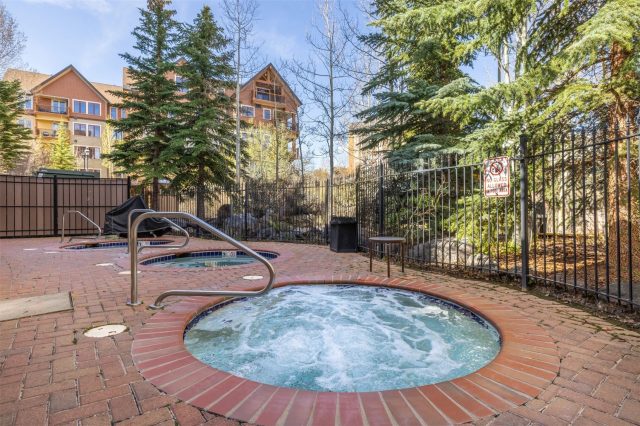 610 Columbine Road 6309 photo 34