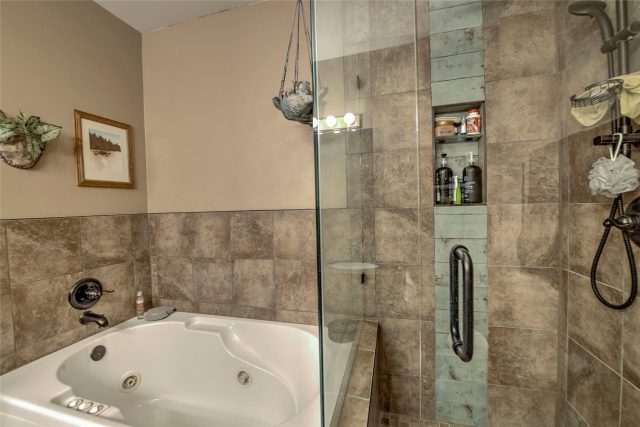 61 Bashore Court photo 31