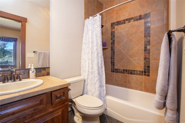 84 Snow Peak Court photo 31