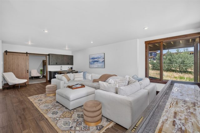 62 Mckay Place photo 31