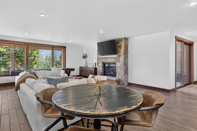 62 Mckay Place photo 32