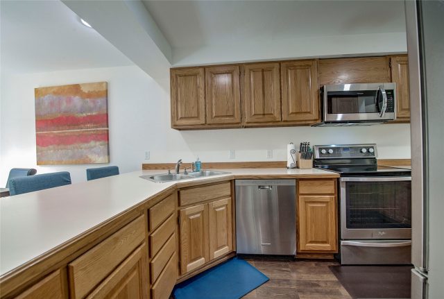 756 Broken Lance Drive B photo 13