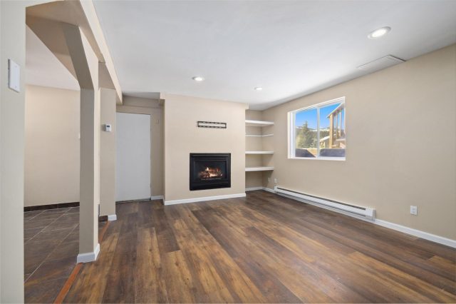 964 Summit Drive photo 15