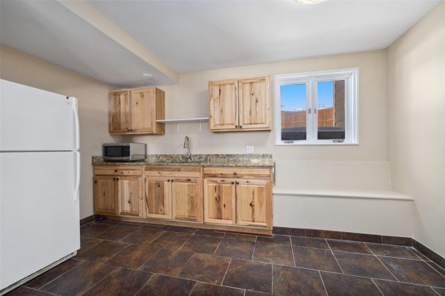 964 Summit Drive photo 17