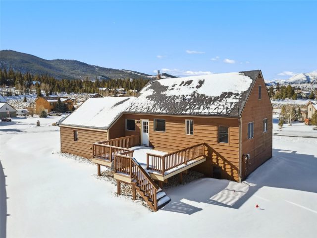 964 Summit Drive photo 24