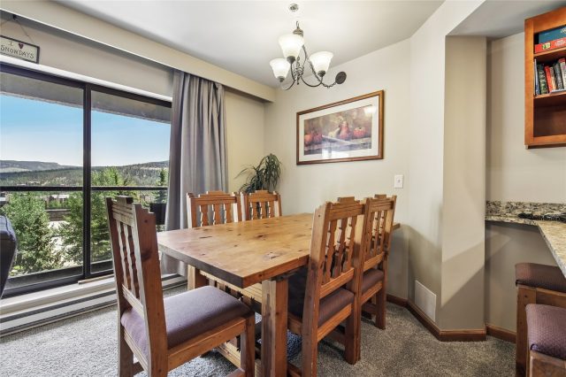 640 Village Road 4413 photo 7