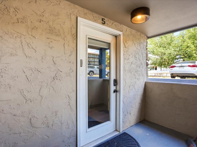 214 N Main Street 5 photo 17