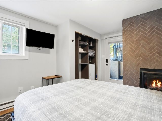 214 N Main Street 5 photo 7